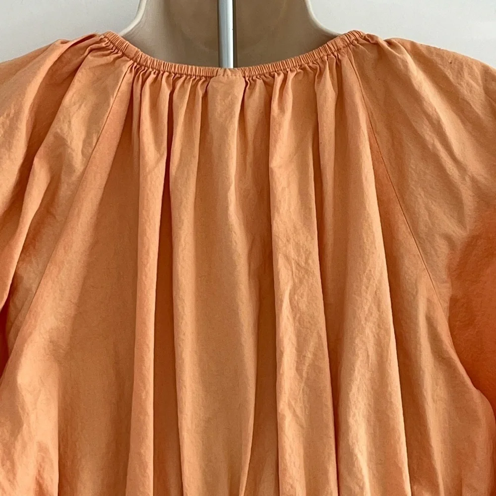 Old Navy Smocked V Neck Peplum Top Puff Sleeves Cotton Size Medium Milkmaid